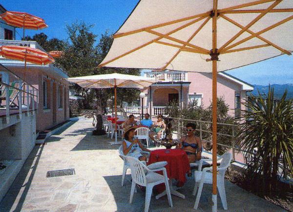 Residence Hotel Edy Imperia Eksteriør bilde