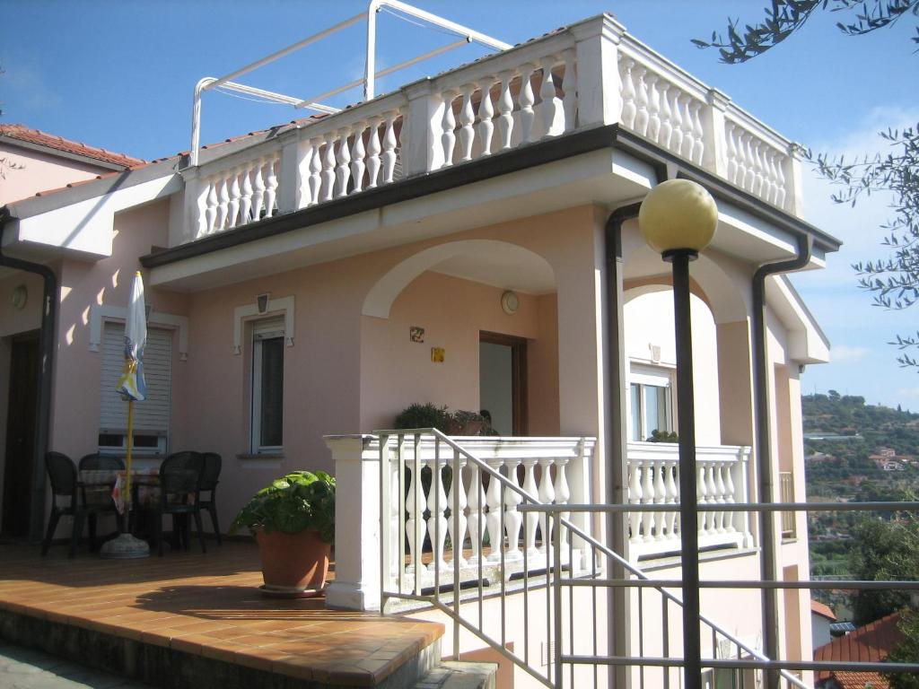 Residence Hotel Edy Imperia Eksteriør bilde